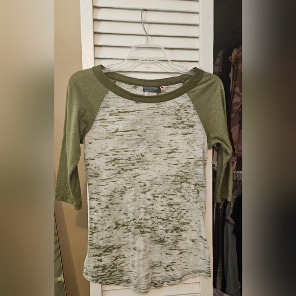 Medium Bundle - Picture 4 of 10